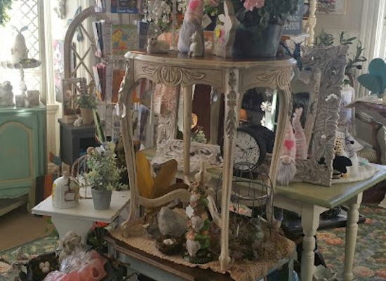 arizona/gila-county/shop/fancy-finds