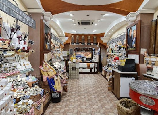italy/sorrento/shop/nino-and-friends