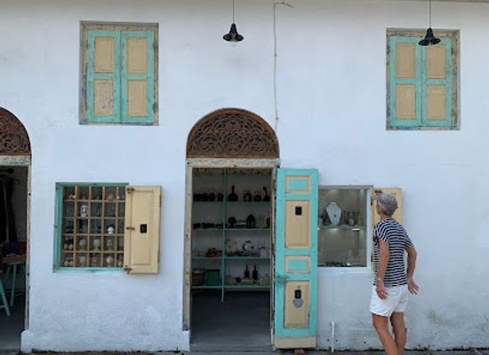 sri-lanka/southern-province/shop/turquoise