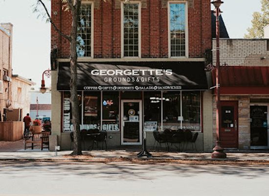 ohio/maumee-valley/shop/georgette-s-grounds-gifts