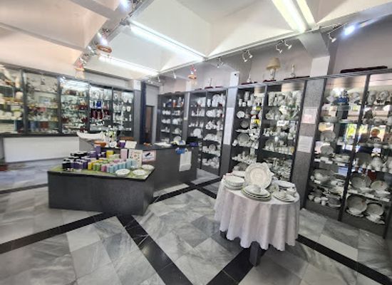 hungary/zemplen-mountains/shop/hollohazi-porcelan-markabolt