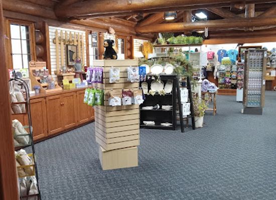 minnesota/itasca-state-park/shop/forest-inn-gift-shop