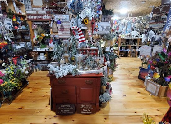 wisconsin/great-river-road/shop/a-unique-boutique-llc-gift-shop
