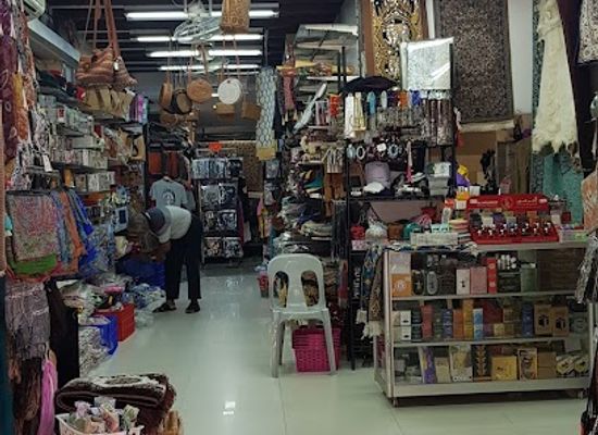 singapore/kampong-glam/shop/habib-leather-crafts