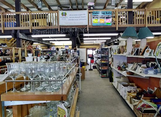 oregon/klamath-basin/shop/treasures-thrift-shop