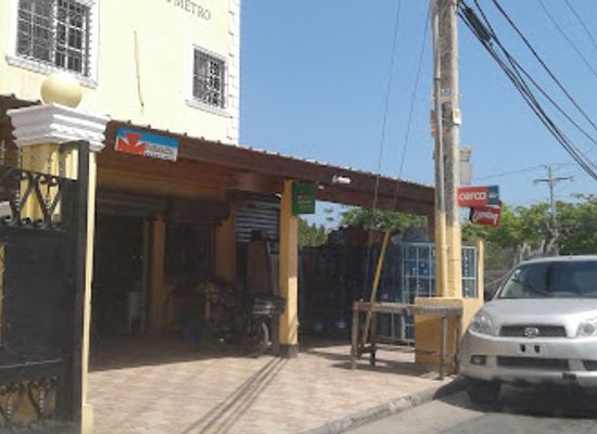 dominican-republic/los-haitises/shop/colmado-el-rubio
