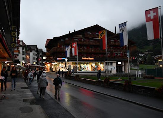 switzerland/wengen/shop/dorflade-wengen-gmbh