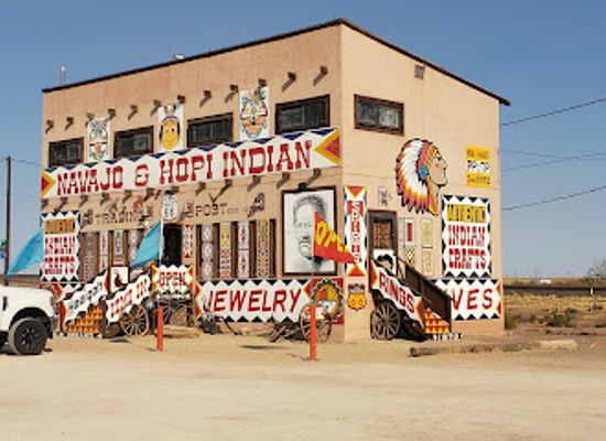 arizona/winslow/shop/navajo-hopi-indian-arts-crafts