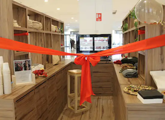 iraq/sulaymaniyah-governorate/shop/sisterhood-products-kiosk