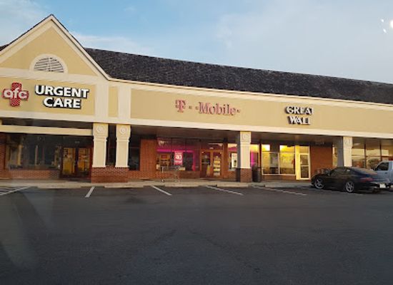 virginia/roanoke-valley/shop/towers-shopping-center