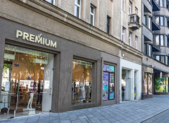 lithuania/kaunas/laisves-aleja/shop/premium