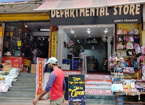 india/manali/shop/amrit-traders