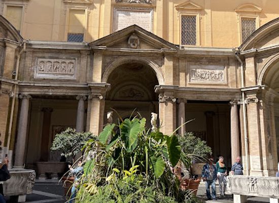 vatican-city/vatican-pinacoteca/shop/paintings-gallery-of-the-vatican-museums