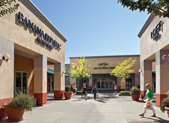 california/northern-california/shop/folsom-premium-outlets