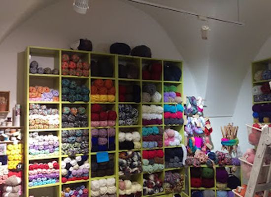 slovakia/banska-bystrica/shop/zlata-nitka-handmade