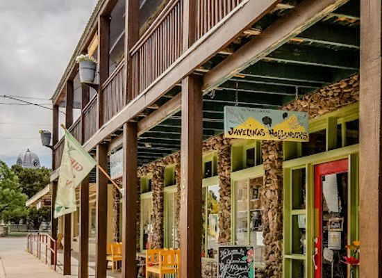 texas/big-bend-country/shop/javelinas-and-hollyhocks-gifts-and-souvenirs