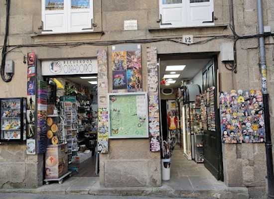 spain/santiago-de-compostela/casco-historico/shop/recuerdos-obradoiro