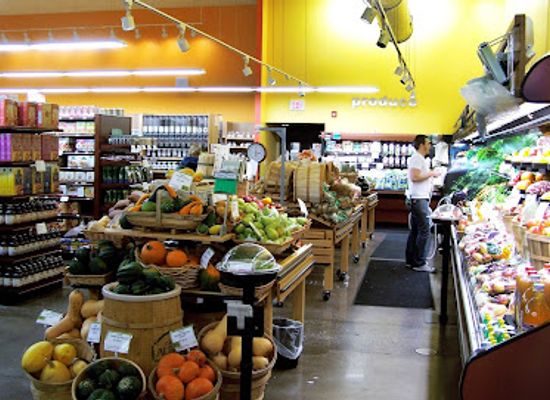 iowa/little-switzerland/shop/wheatsfield-cooperative