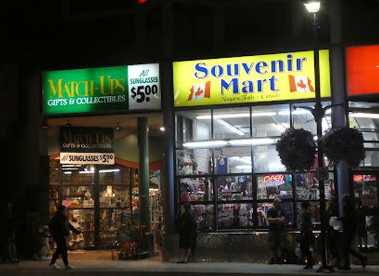 canada/niagara-falls/clifton-hill/shop/match-ups