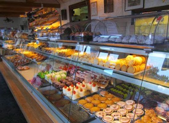 sweden/medelpad/shop/eclair-konditori-cafe