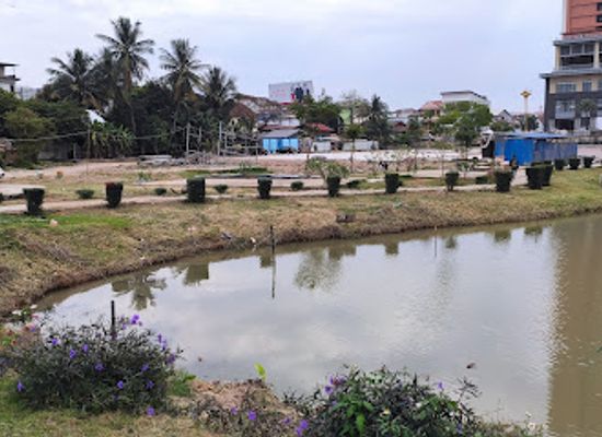 laos/vang-vieng-karst-landscape/shop/vientiane-center-lao