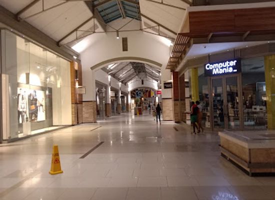 south-africa/cape-winelands/shop/zevenwacht-mall