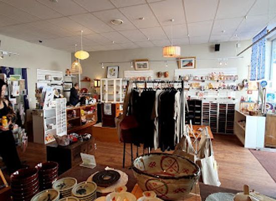 new-zealand/napier/shop/raku-japanese-designed