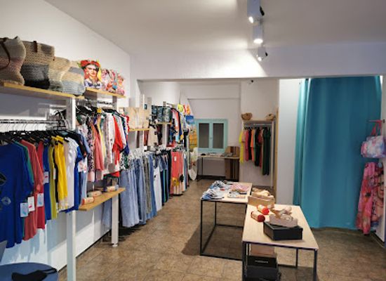 spain/cabo-de-gata/shop/bar-el-rompeolas