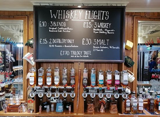 ireland/causeway-coastal-route/shop/old-bushmills-distillery-gift-shop