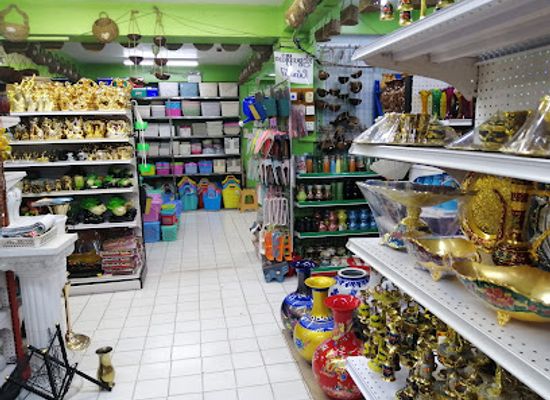 myanmar-burma/yangon/sanchaung/shop/spirits-fashion-accessories