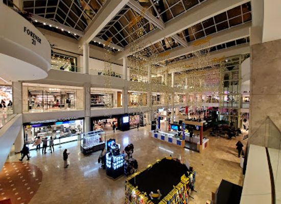 arizona/scottsdale/scottsdale-fashion-square/shop/scottsdale-fashion-square
