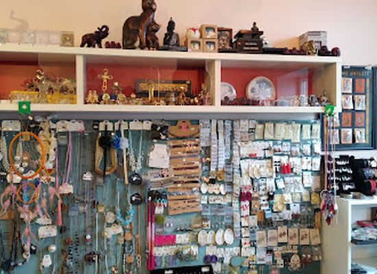 hungary/jaszsag/shop/iza-kincses-boltja