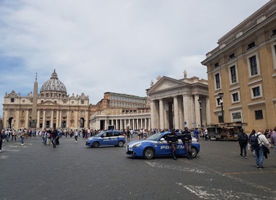 vatican-city/sistine-chapel/shop/bookshop-benedetto-xvi
