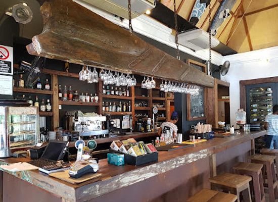mauritius/le-morne/shop/wapalapam-island-eatery