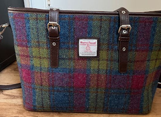 united-kingdom/sutherland/shop/highland-tweed