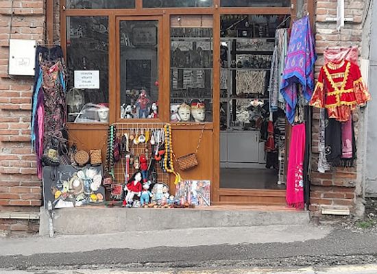 azerbaijan/sheki/shop/tkalduz