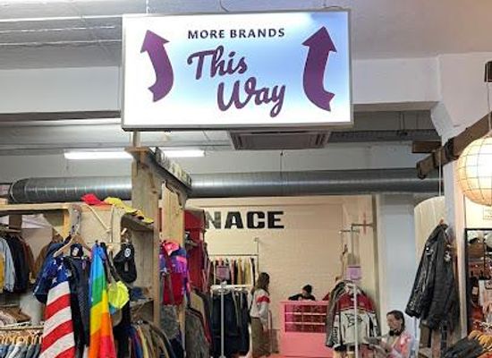 united-kingdom/london/shop/the-brick-lane-vintage-market