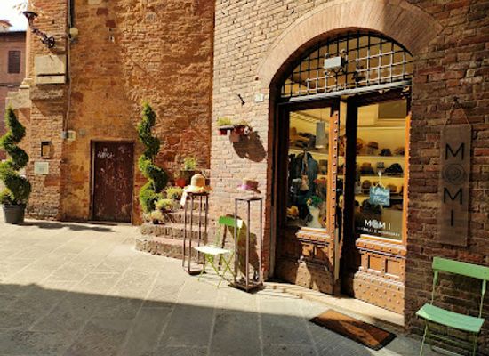 italy/siena/shop/momi-cappelli-accessori-siena