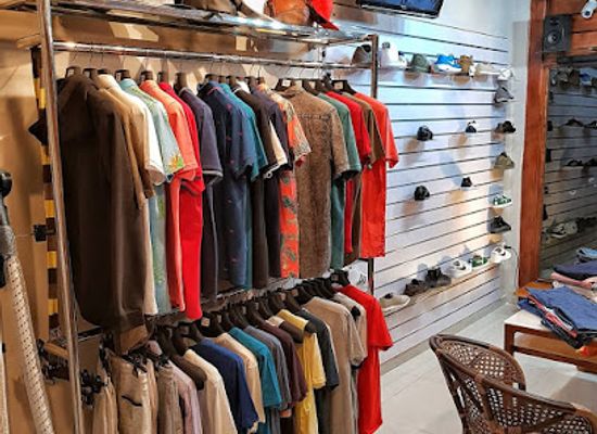 angola/benguela-plateau/shop/sombra-da-acacia-boutique