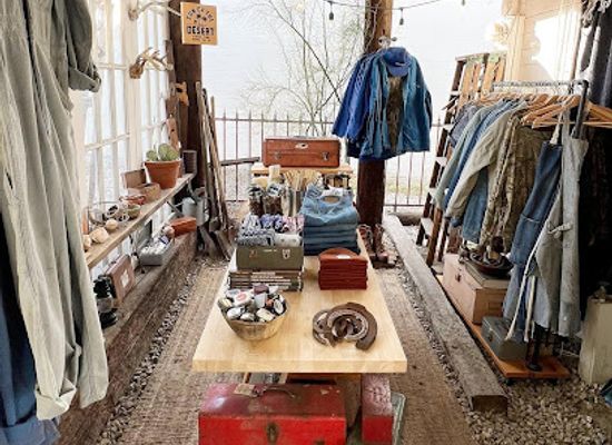 california/joshua-tree/shop/sun-of-the-desert