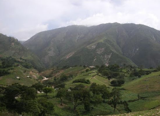 haiti/pic-la-selle/shop/pic-la-selle