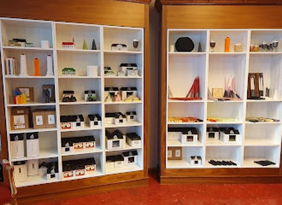 iceland/isafjordur/shop/kertahusio-candle-house