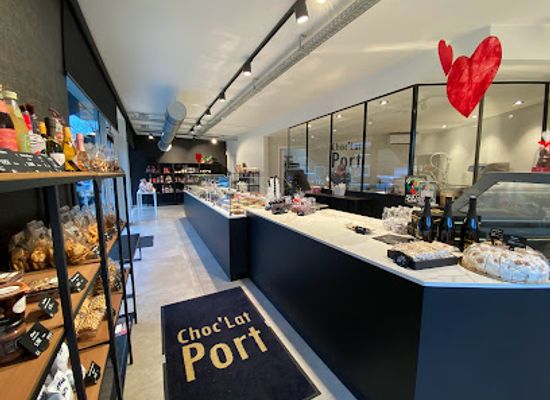 belgium/zeebrugge/shop/choc-lat-port