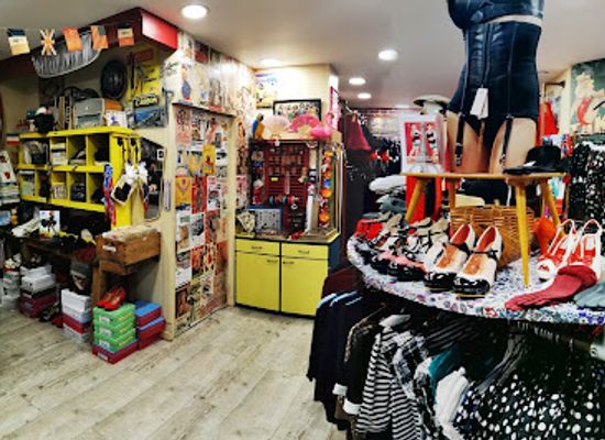 france/tours/vieux-tours/shop/victoryshop