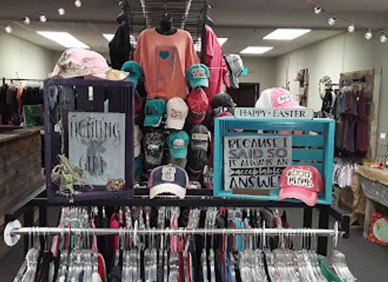 indiana/terre-haute/shop/the-lili-pad-unique-gifts-apparel