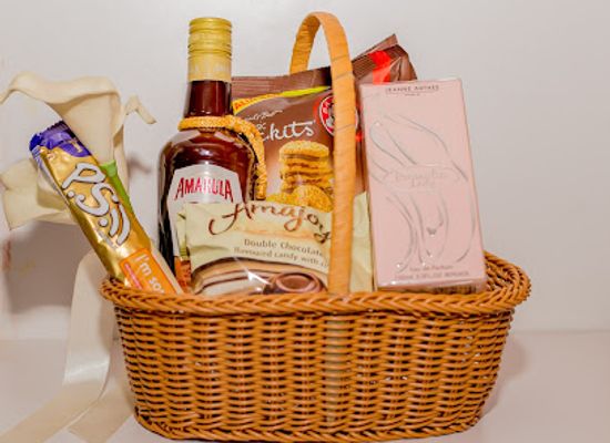 namibia/etosha-national-park/shop/lux-hampers