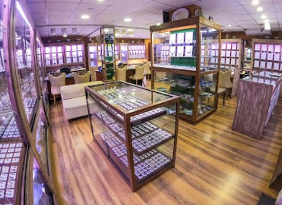 sri-lanka/southern-province/shop/laksana