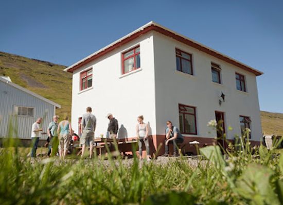 iceland/highlands/shop/wilderness-center