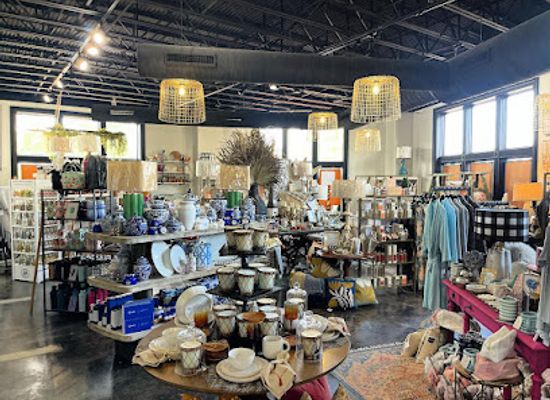 mississippi/ross-barnett-reservoir/shop/finch-gifts-and-interiors