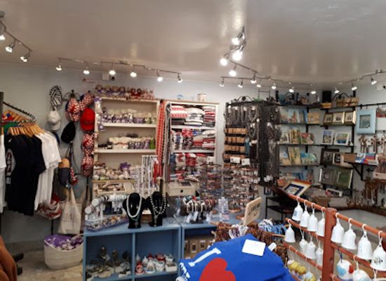 croatia/split/marjan/shop/cro-corner